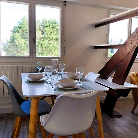 Charmant Appartement Bord De Mer Dinard Exterior photo