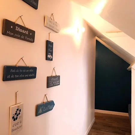 Charmant Appartement Bord De Mer Dinard Exterior photo