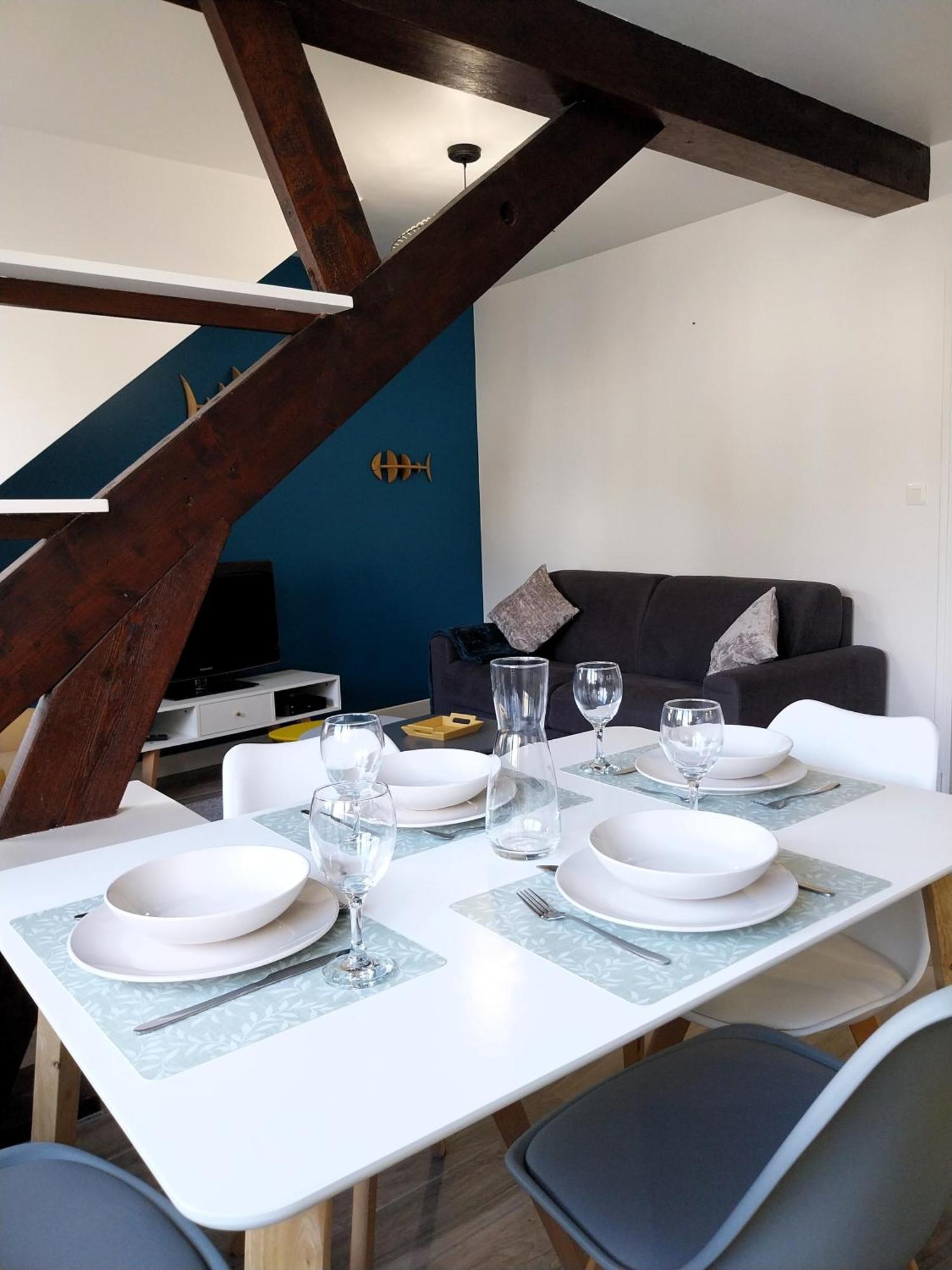 Bord De Apartment *